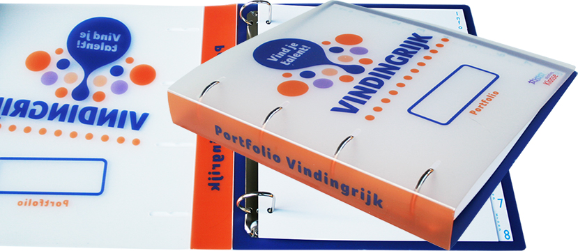 De nieuwe portfolio ringbandmap van mat naturel polypropeen voor basisschool Vindingrijk in Gouda.