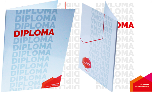Full colour kartonnen chromolux diploma vouwmap voor CSG De Goudse Waarden in Gouda.